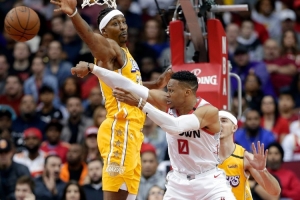 霍华德：威少本该能留在NBA 我懂这感觉 去海外赚钱吧享受生活吧