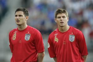 鲁尼:当年英格兰差和各豪门关系紧张有关 卡里克该获得更多机会 鲁尼:当年英格兰差和各豪门关系紧张有关 卡里克该获得更多机会