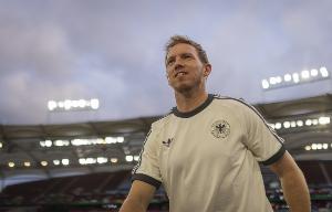 纳格尔斯曼:当对方球员都在禁区内时,创造机会并不总是那么容易 纳格尔斯曼:当对方球员都在禁区内时,创造机会并不总是那么容易