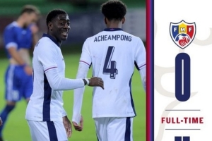 恩瓦内里助攻双响+造点,吉滕斯、刘易斯破门,英格兰U21四球大胜 恩瓦内里助攻双响+造点,吉滕斯、刘易斯破门,英格兰U21四球大胜