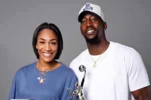 生涯第三冠!热火官推晒阿德巴约和阿贾合照祝贺后者夺冠 生涯第三冠!热火官推晒阿德巴约和阿贾合照祝贺后者夺冠