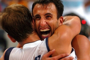 杨毅:给中国一个巅峰马努能进奥运四强 当时我们就缺支配球能手 杨毅:给中国一个巅峰马努能进奥运四强 当时我们就缺支配球能手