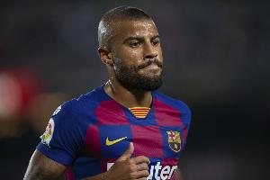 巴萨旧将拉菲尼亚:内马尔的技术比梅西还好,但梅西一拿球就进球 巴萨旧将拉菲尼亚:内马尔的技术比梅西还好,但梅西一拿球就进球