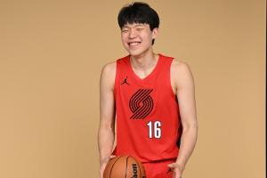 这啥比赛!开拓者国王首节狂吹31个罚球+21个犯规 杨瀚森小萨3犯 这啥比赛!开拓者国王首节狂吹31个罚球+21个犯规 杨瀚森小萨3犯