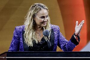 四年三冠!A-史密斯:NBA球队是时候考虑邀请哈蒙当主教练了 四年三冠!A-史密斯:NBA球队是时候考虑邀请哈蒙当主教练了