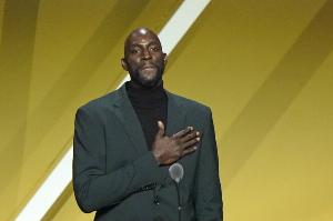 加内特:我一直都很享受来中国的时光 这里的球迷很懂篮球 加内特:我一直都很享受来中国的时光 这里的球迷很懂篮球