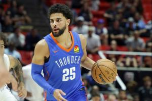 才到季前赛啊!卫冕冠军已伤三人:新秀索伯、托皮奇、米切尔 才到季前赛啊!卫冕冠军已伤三人:新秀索伯、托皮奇、米切尔