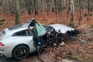 因车祸严重受损!安东尼奥的法拉利残骸挂牌4万镑;新车售价26万 因车祸严重受损!安东尼奥的法拉利残骸挂牌4万镑;新车售价26万