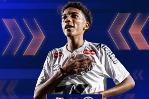 罗比尼奥儿子!罗马诺:国米有意17岁小罗比尼奥,据悉解约金1亿 罗比尼奥儿子!罗马诺:国米有意17岁小罗比尼奥,据悉解约金1亿