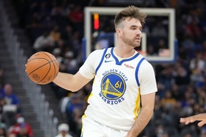 有些抽象了!斯潘塞12投仅3中&三分5中1拿8分 正负值-17全场最低 有些抽象了!斯潘塞12投仅3中&三分5中1拿8分 正负值-17全场最低