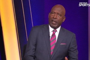 沃西:罚球数35-8展现湖人进攻端侵略性 球员们执行了JJ的理念 沃西:罚球数35-8展现湖人进攻端侵略性 球员们执行了JJ的理念