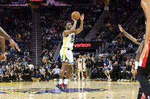 很契合球队!克赖尔替补10分钟 7中4&三分5中3拿到11分2助 很契合球队!克赖尔替补10分钟 7中4&三分5中3拿到11分2助