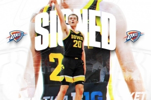 雷霆官方:球队裁掉中锋维克托-拉欣 签下后卫佩顿-桑德福特 雷霆官方:球队裁掉中锋维克托-拉欣 签下后卫佩顿-桑德福特