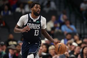 很有攻击性!马绍尔替补21分钟 7中4&10罚8中贡献17分2板 很有攻击性!马绍尔替补21分钟 7中4&10罚8中贡献17分2板