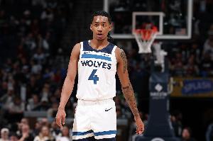 降维打击!迪林厄姆28分钟14投10中&三分4中4砍27+9 正负值+32 降维打击!迪林厄姆28分钟14投10中&三分4中4砍27+9 正负值+32