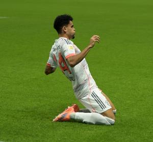 身价没涨!28岁迪亚斯加盟拜仁后10场6球4助,身价仍为7000万欧 身价没涨!28岁迪亚斯加盟拜仁后10场6球4助,身价仍为7000万欧