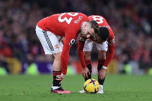 曼联旧将:懒惰的卢克-肖恐在双红会拖曼联后腿,被萨拉赫针对 曼联旧将:懒惰的卢克-肖恐在双红会拖曼联后腿,被萨拉赫针对