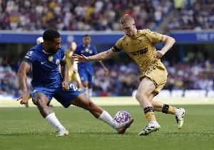 迪尼:沃顿没有令我很信服 但他应该挤掉亨德森在英格兰的位置 迪尼:沃顿没有令我很信服 但他应该挤掉亨德森在英格兰的位置