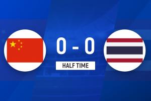 半场-刘诚宇头球中柱刘浩帆错失机会 U22国足暂0-0泰国U23 半场-刘诚宇头球中柱刘浩帆错失机会 U22国足暂0-0泰国U23
