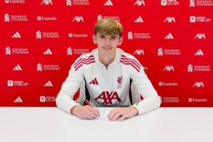 挖角曼城!官方:利物浦签下15岁曼城青训门将阿尔菲-杜利 挖角曼城!官方:利物浦签下15岁曼城青训门将阿尔菲-杜利