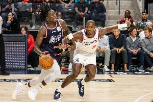 能得到一份NBA合同吗?奥拉迪波季前赛场均19.3分2板3助2.3断 能得到一份NBA合同吗?奥拉迪波季前赛场均19.3分2板3助2.3断