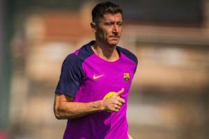 又伤1人!官方:莱万左大腿股二头肌肌肉撕裂,恢复时间待定 又伤1人!官方:莱万左大腿股二头肌肌肉撕裂,恢复时间待定