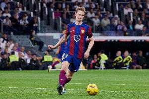 罗马诺:德容将与巴萨续约至2029年,明天正式签署新合同 罗马诺:德容将与巴萨续约至2029年,明天正式签署新合同