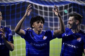 世体:巴萨仍关注16岁瓦雷拉,先明确拉什福德未来再决定是否求购 世体:巴萨仍关注16岁瓦雷拉,先明确拉什福德未来再决定是否求购