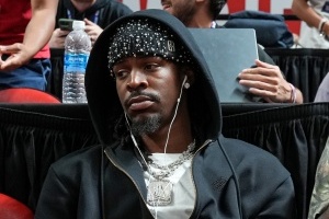 莫兰特今日参加了投篮训练!主帅:目前他仍是每周观察状态 莫兰特今日参加了投篮训练!主帅:目前他仍是每周观察状态