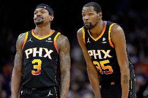 太阳赛季前瞻:比上不足比下有余 没有期待或许更能创造惊喜 太阳赛季前瞻:比上不足比下有余 没有期待或许更能创造惊喜