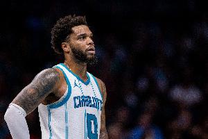 小桥:球队防守进步源于沟通 只要防下来就能打转换这是我们擅长 小桥:球队防守进步源于沟通 只要防下来就能打转换这是我们擅长