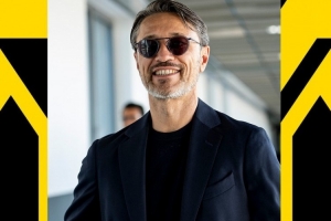 多特官方祝主帅科瓦奇54岁生日快乐,执教球队战绩21胜7平6负 多特官方祝主帅科瓦奇54岁生日快乐,执教球队战绩21胜7平6负