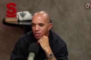 壕💸塔尔德利:夺冠后酋长送我法拉利,本以为只是劳力士或珠宝 壕💸塔尔德利:夺冠后酋长送我法拉利,本以为只是劳力士或珠宝