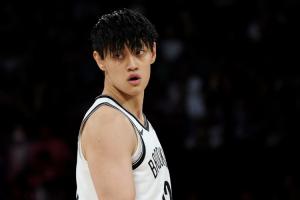 💥队记：曾凡博已被篮网裁掉