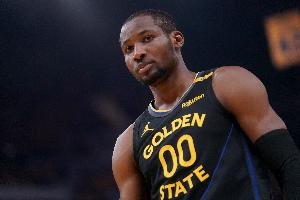 打得还行但不冷静被驱逐!库明加上半场5中3砍下7分6篮板4助攻 打得还行但不冷静被驱逐!库明加上半场5中3砍下7分6篮板4助攻