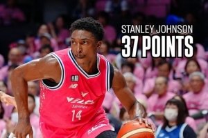 在日本联赛大杀四方!斯坦利-约翰逊单场7记三分 替补贡献37分 在日本联赛大杀四方!斯坦利-约翰逊单场7记三分 替补贡献37分