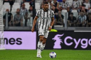 尤文旧将:布雷默受伤对图多尔是沉重打击,但鲁加尼可暂时顶替 尤文旧将:布雷默受伤对图多尔是沉重打击,但鲁加尼可暂时顶替