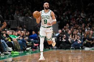 狂投三分!德里克-怀特23投10中&三分17中6砍下33分9板6助4帽 狂投三分!德里克-怀特23投10中&三分17中6砍下33分9板6助4帽