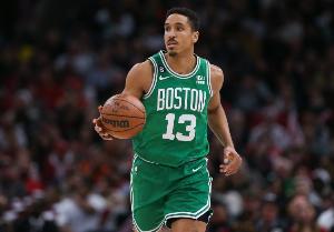 怀特谈布罗格登退役:很珍惜我们并肩作战时光 会给他发祝福短信 怀特谈布罗格登退役:很珍惜我们并肩作战时光 会给他发祝福短信