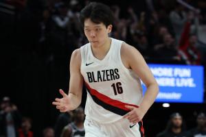 新赛季最想对位的球员是?杨瀚森:约基奇和申京😉 新赛季最想对位的球员是?杨瀚森:约基奇和申京😉