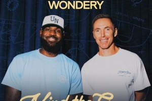 纳什:詹姆斯的身体状态比我好多了 我认为他会克服这次伤病的 纳什:詹姆斯的身体状态比我好多了 我认为他会克服这次伤病的