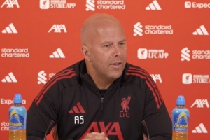 斯洛特:曼联的开局比积分榜显示的更好;我们三连败的分差都很小 斯洛特:曼联的开局比积分榜显示的更好;我们三连败的分差都很小