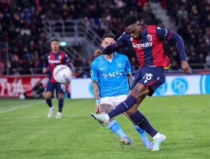 记者:在今年冬季转会窗口期,桑德兰不会重启对后卫卢库米的兴趣 记者:在今年冬季转会窗口期,桑德兰不会重启对后卫卢库米的兴趣