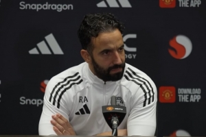 阿莫林:想在未来达到利物浦的水平 拉门斯还不是舒梅切尔 阿莫林:想在未来达到利物浦的水平 拉门斯还不是舒梅切尔