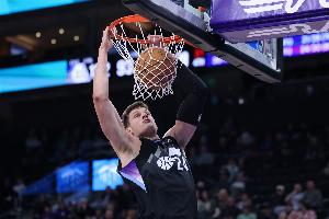 队记:凯斯勒今天将出战开拓者完成季前赛首秀 科迪-威廉姆斯缺阵 队记:凯斯勒今天将出战开拓者完成季前赛首秀 科迪-威廉姆斯缺阵