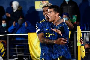 拉什福德:很幸运曾与C罗并肩作战 他让我明白如何多年保持巅峰 拉什福德:很幸运曾与C罗并肩作战 他让我明白如何多年保持巅峰