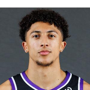 身手全面!24号秀克利福德12中5拿下13分5板7助1断 身手全面!24号秀克利福德12中5拿下13分5板7助1断