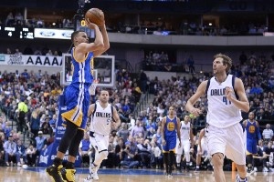 库里终老勇士能排第几?仅10人连续效力单一队超16年 6人一人一城 库里终老勇士能排第几?仅10人连续效力单一队超16年 6人一人一城