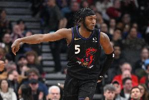 完美控场!奎克利16中6得18分3板11助1断 三分9中5 完美控场!奎克利16中6得18分3板11助1断 三分9中5