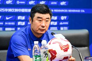 韩鹏:第一个丢球有一些偶然性,点球主罚手没有特别的安排 韩鹏:第一个丢球有一些偶然性,点球主罚手没有特别的安排